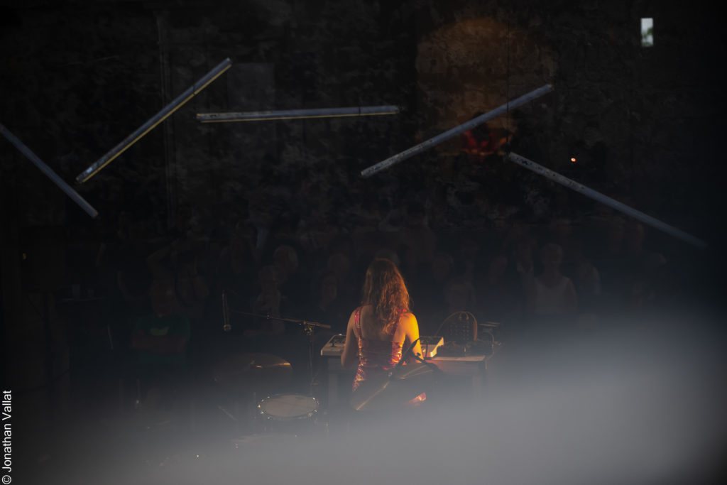 Carla Boregas à l&#039;ancienne église du Noirmont - Crédit photos : Jonathan Vallat