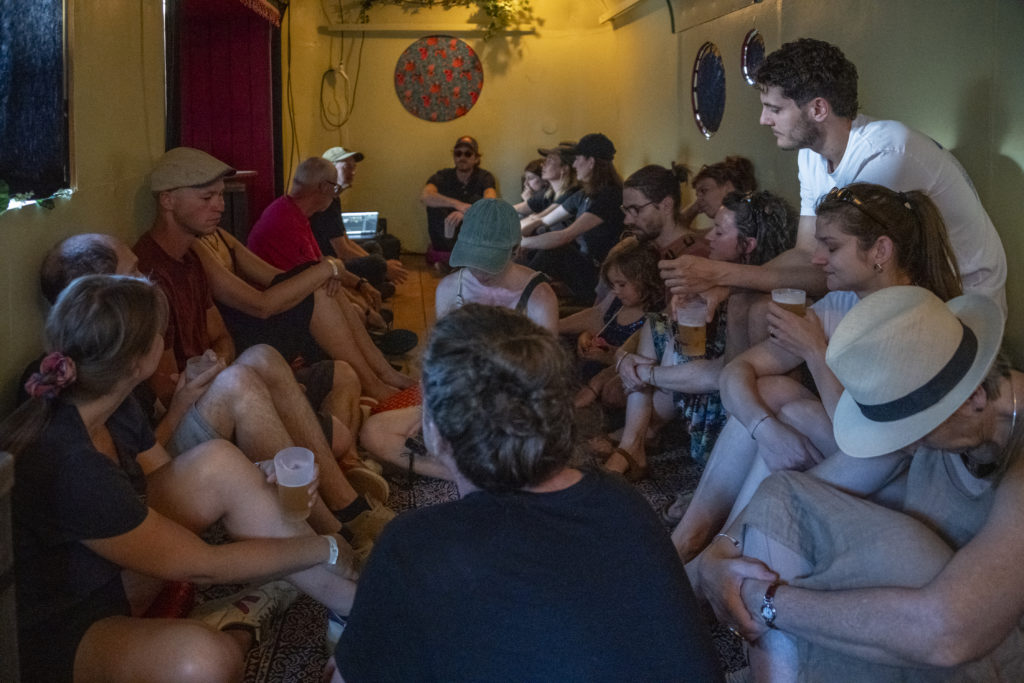 À l&#039;intérieur de la Roulote du festival Usine Sonore - Crédit photo : Olivier Noaillon